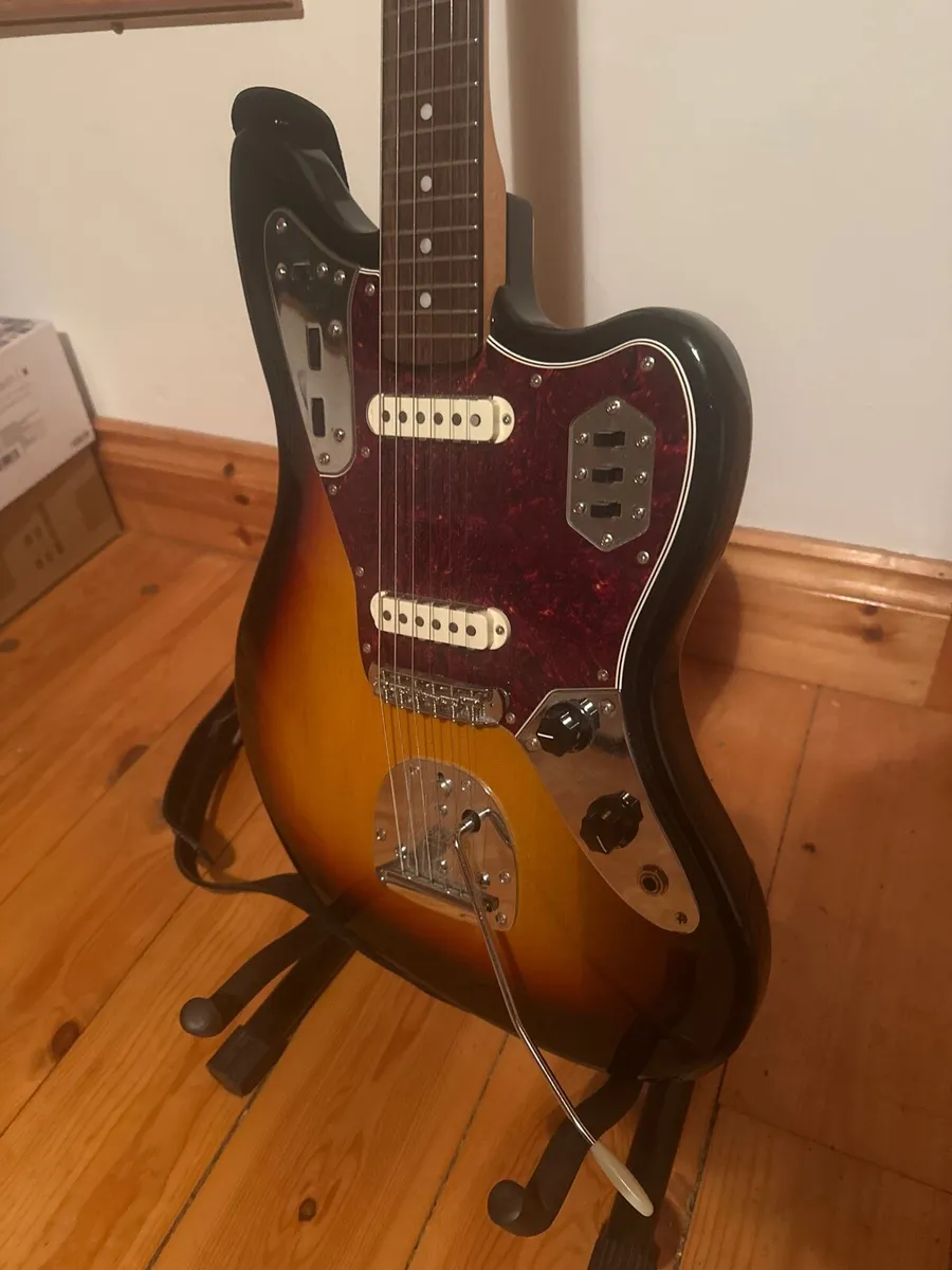 Fender Jaguar MIJ - Image 3