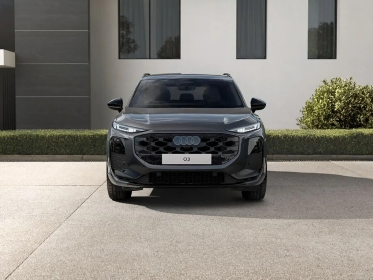 Audi Q3 SUV 1.5TFSI 150BHP S-LINE AUTOMATIC - Image 2
