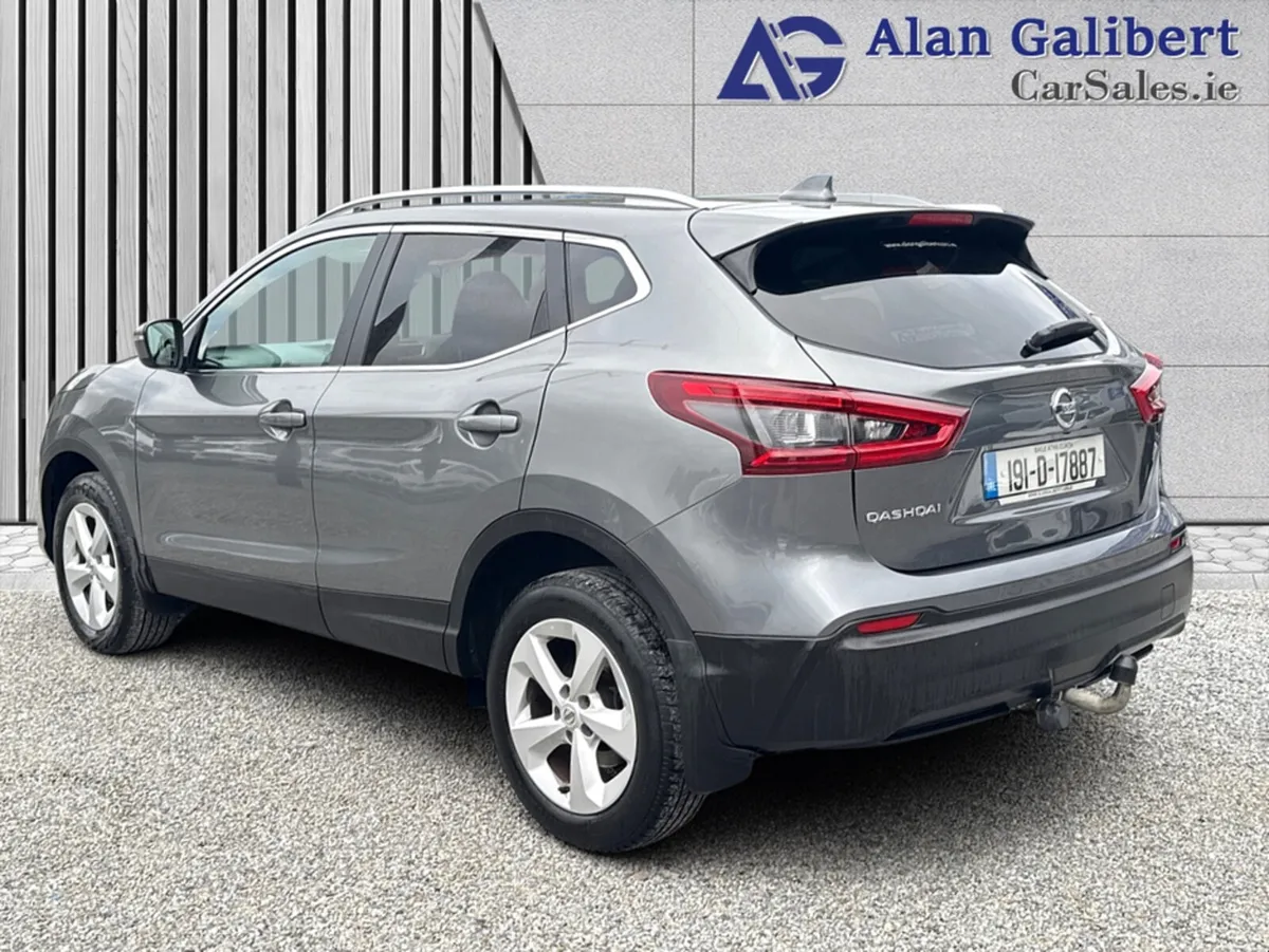 Nissan Qashqai 1.5 Diesel SV €81 PW - Image 2