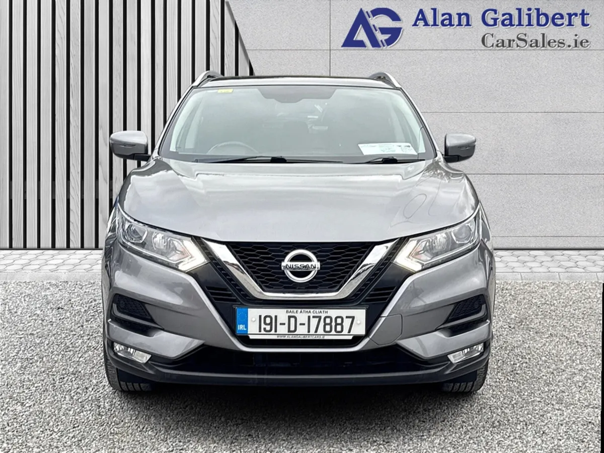 Nissan Qashqai 1.5 Diesel SV €81 PW - Image 4