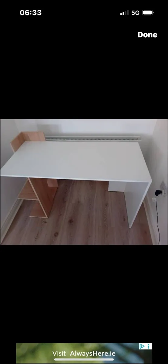Desk - Image 3