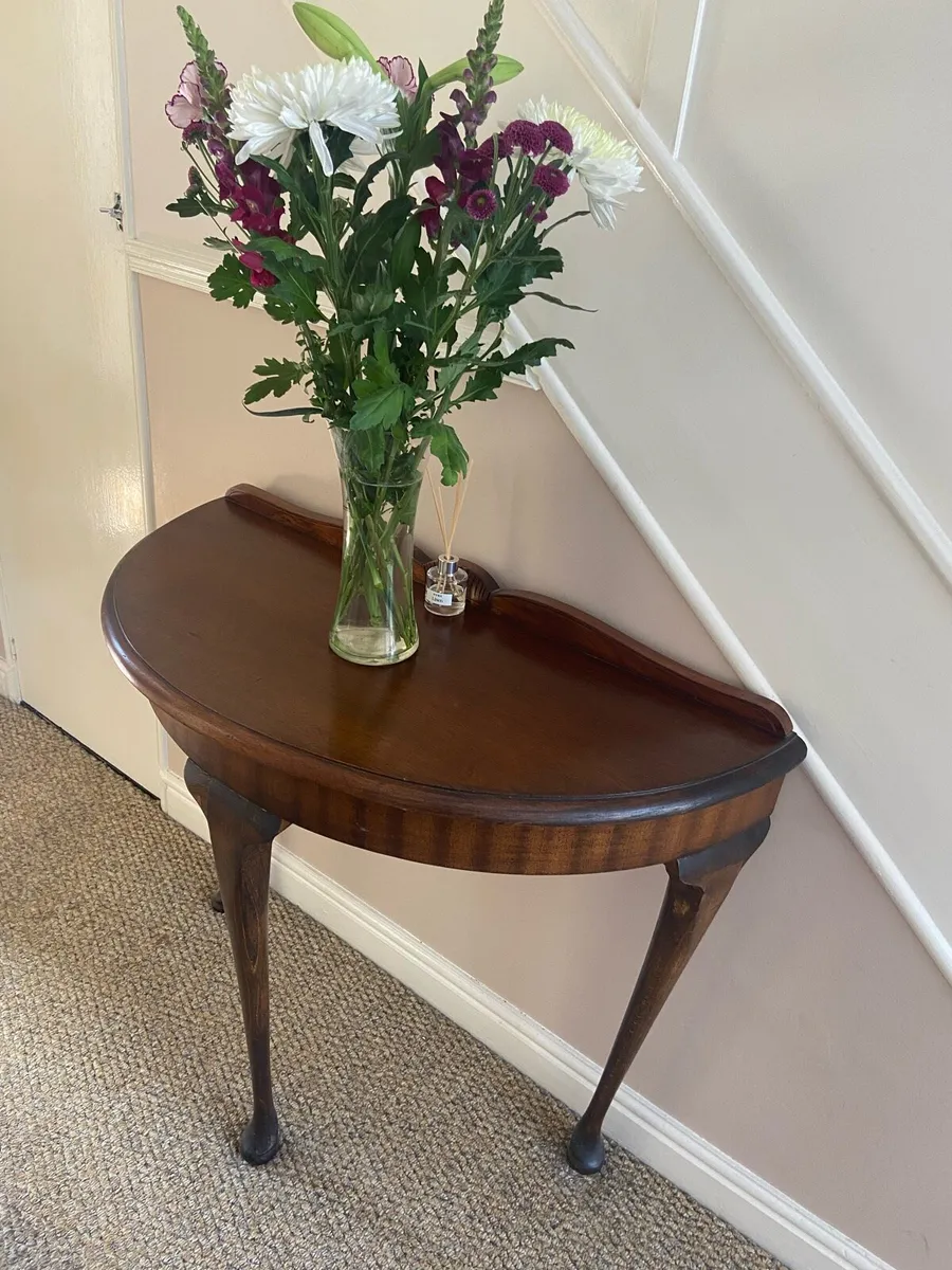 Mahogany half moon hall table - Image 1