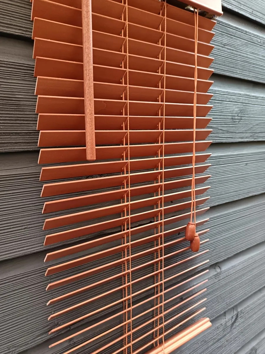 Brown Venetian Window Blind with Tilt Wand & Pull - Image 2