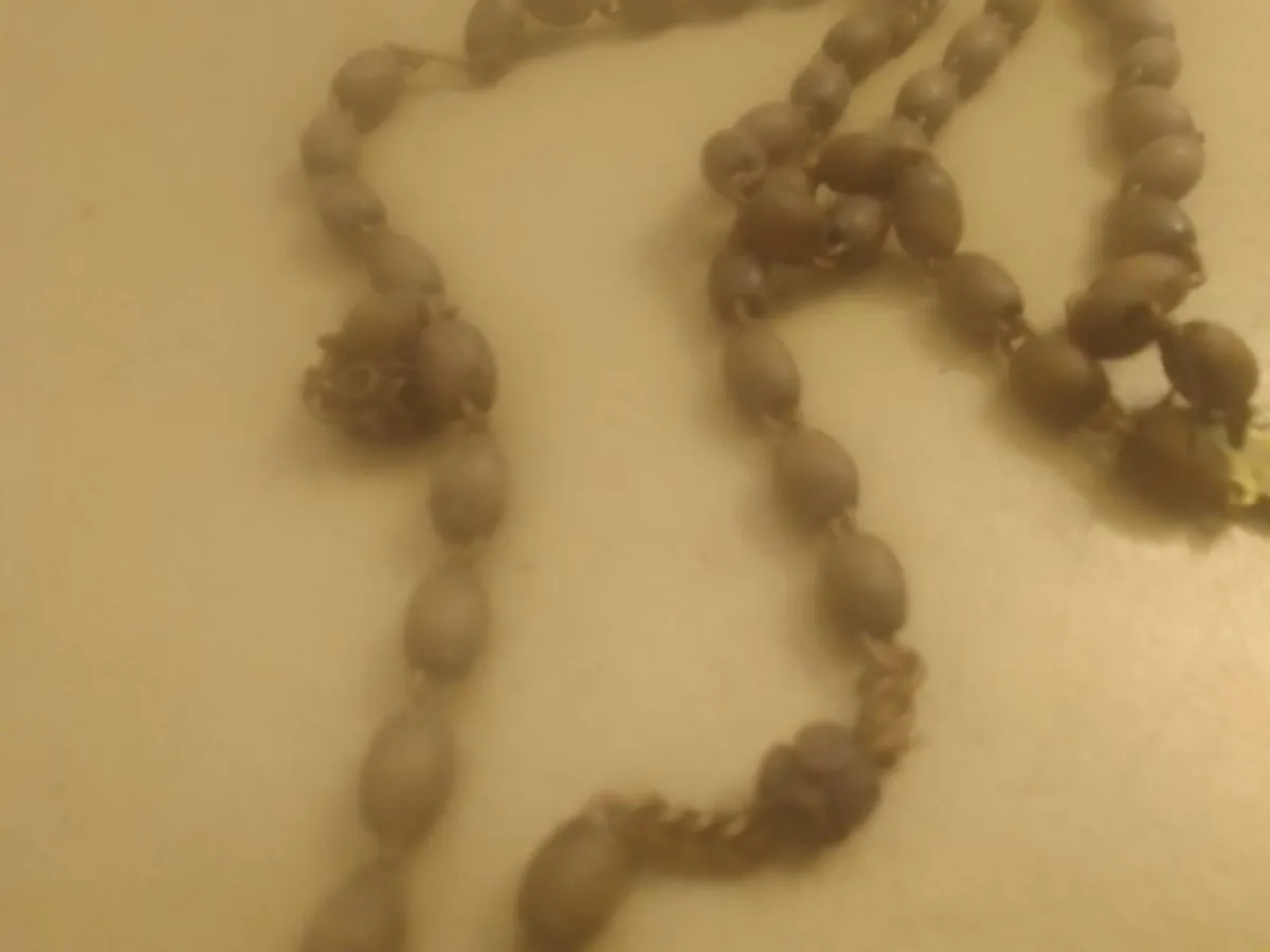 VICTORIAN WOODEN ROSARY BEADS with LGE CRUCIFIX - Image 4