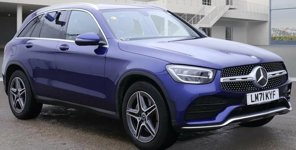 2.0 GLC220d AMG Line SUV 5dr Diesel G-Tronic+ 4MAT - Image 1