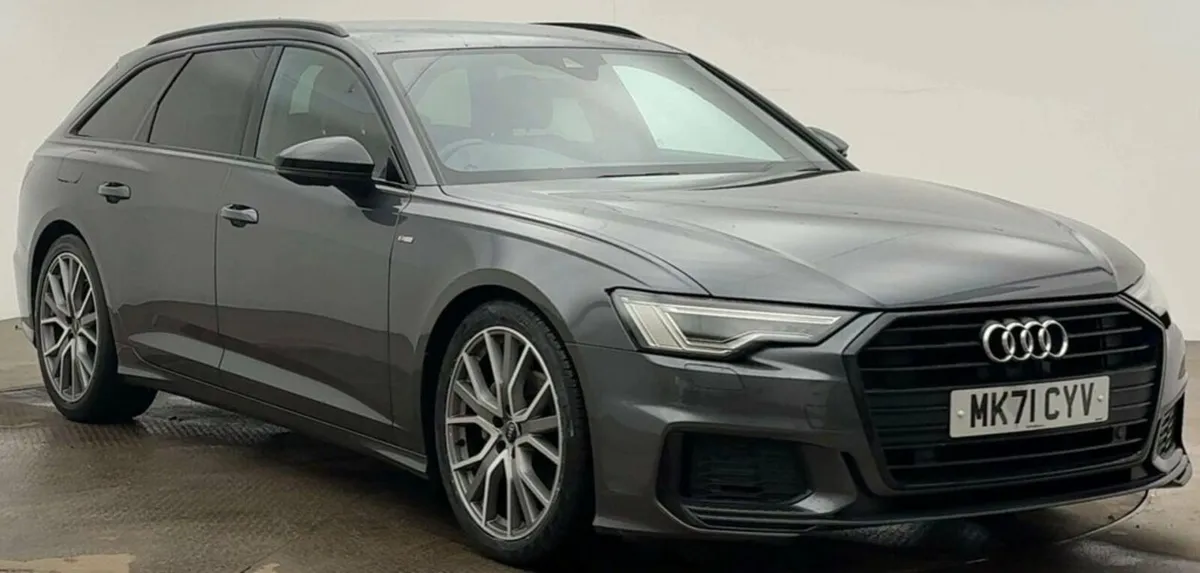 2.0 TDI 40 Black Edition Estate 5dr Diesel S Troni - Image 1