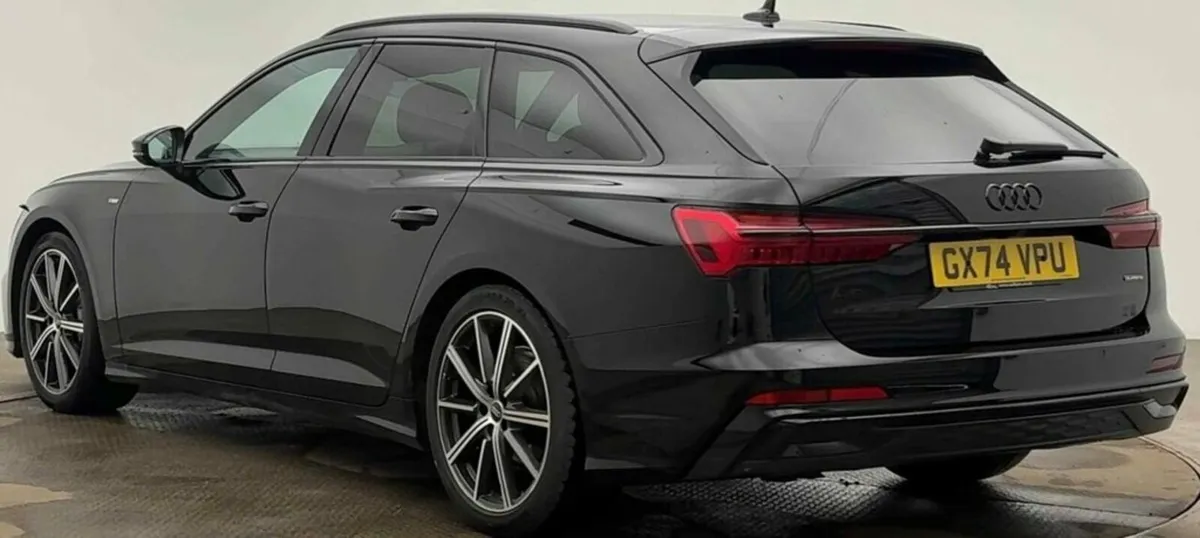 2.0 TDI 40 Black Edition Estate 5dr Diesel S Troni - Image 3
