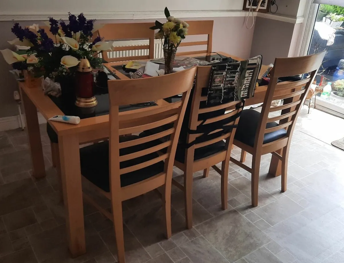 Kitchen Table & Chairs - Image 3