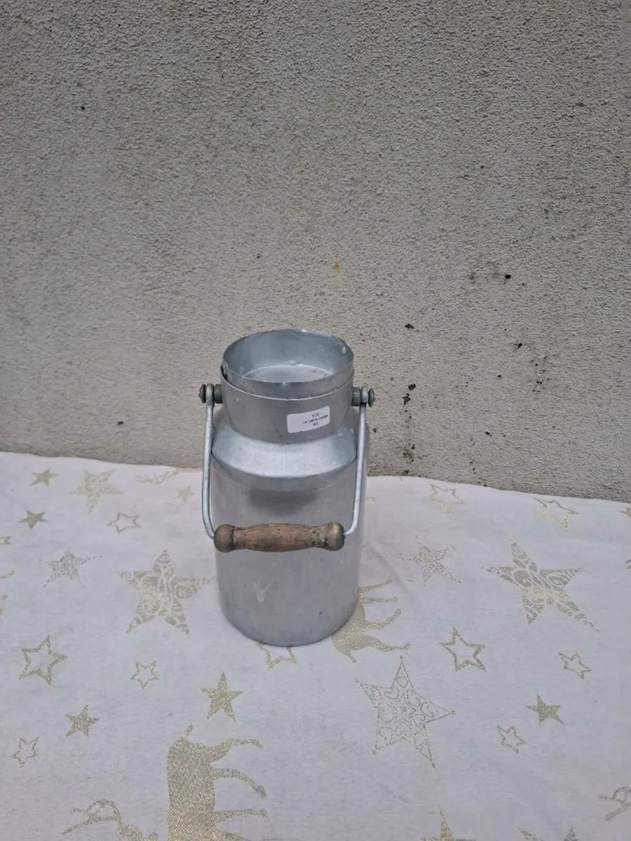 Small milk churn postage possible
