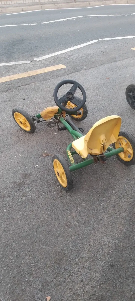 Jonh deere go cart read add priced - Image 3