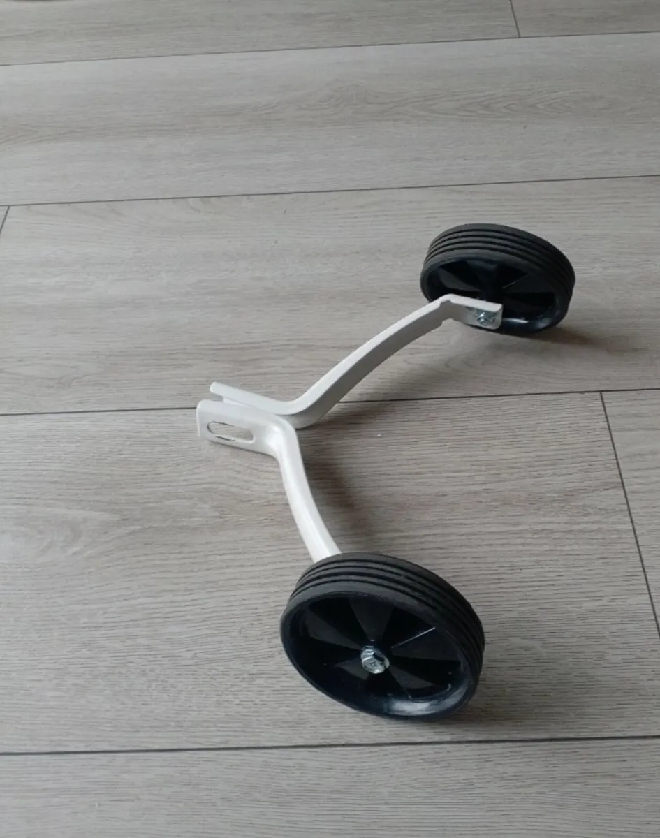 Kids bike - Image 3