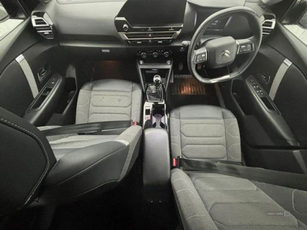 Citroen C4 Diesel Hatchback - Image 4