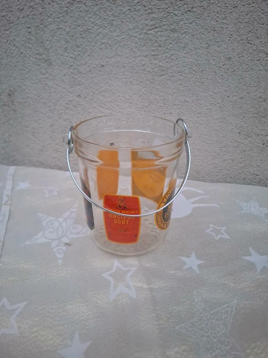 Small whiskey ice bucket postage possible - Image 1