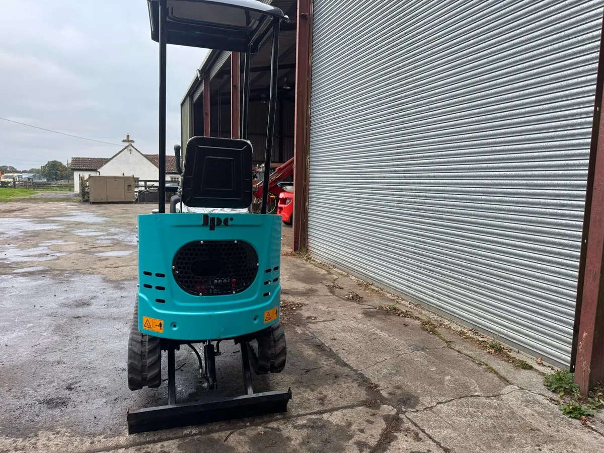 Mini digger JPC bobcat Yanmar unused - Image 3