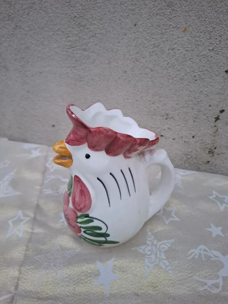 Ceramic chicken pitcher postage possible - Image 1