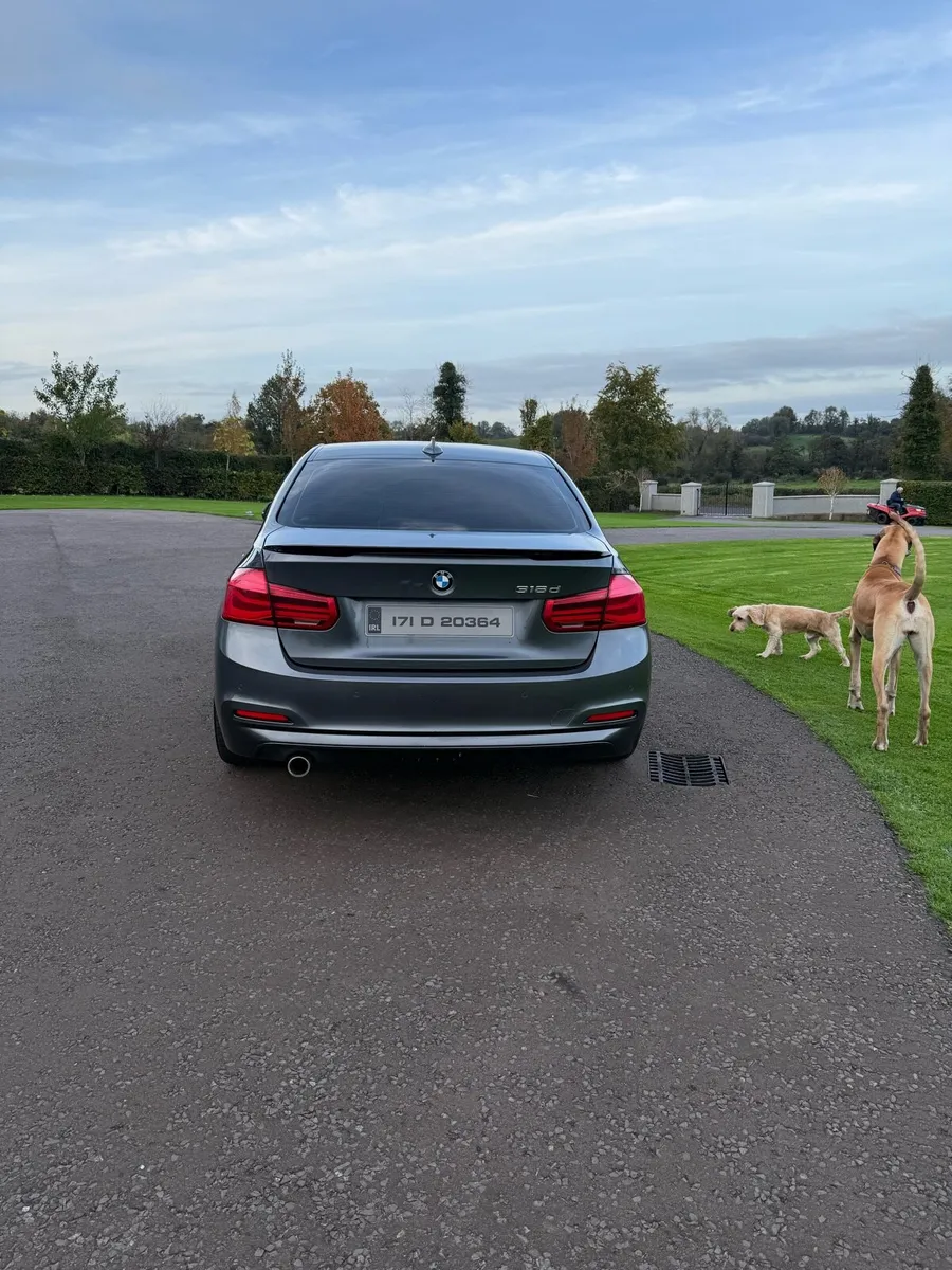2017 3 series bmw - Image 4