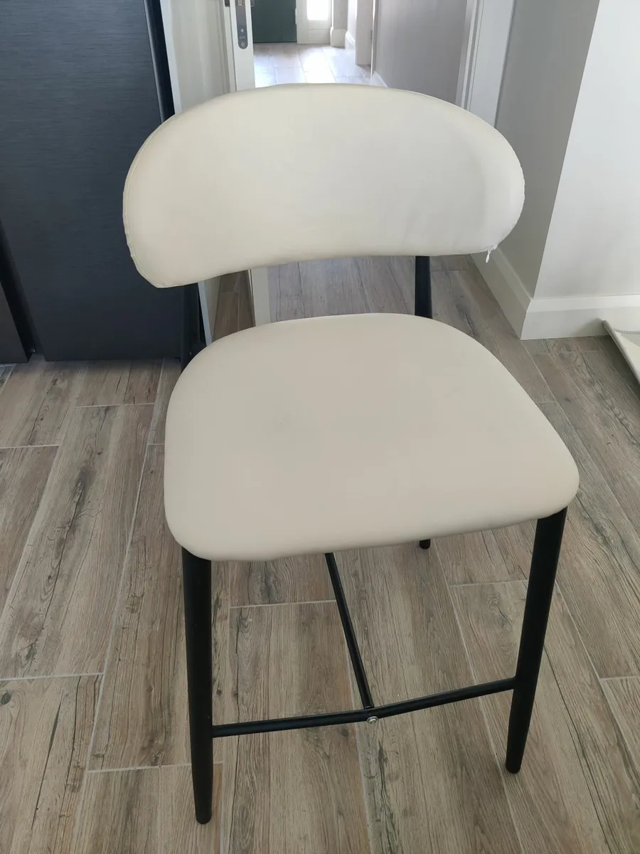Island stool - Image 2