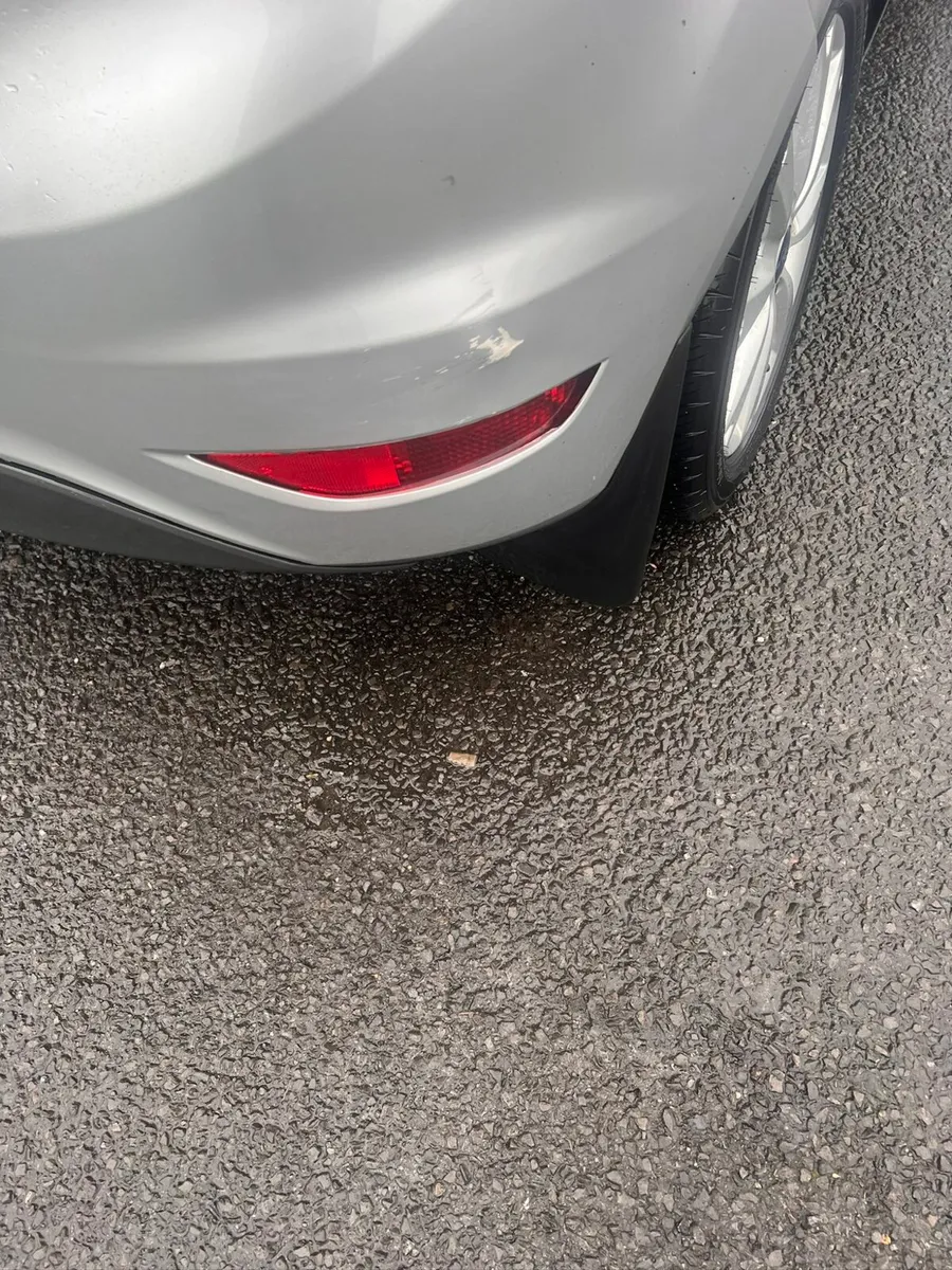 Ford Fiesta - Image 4