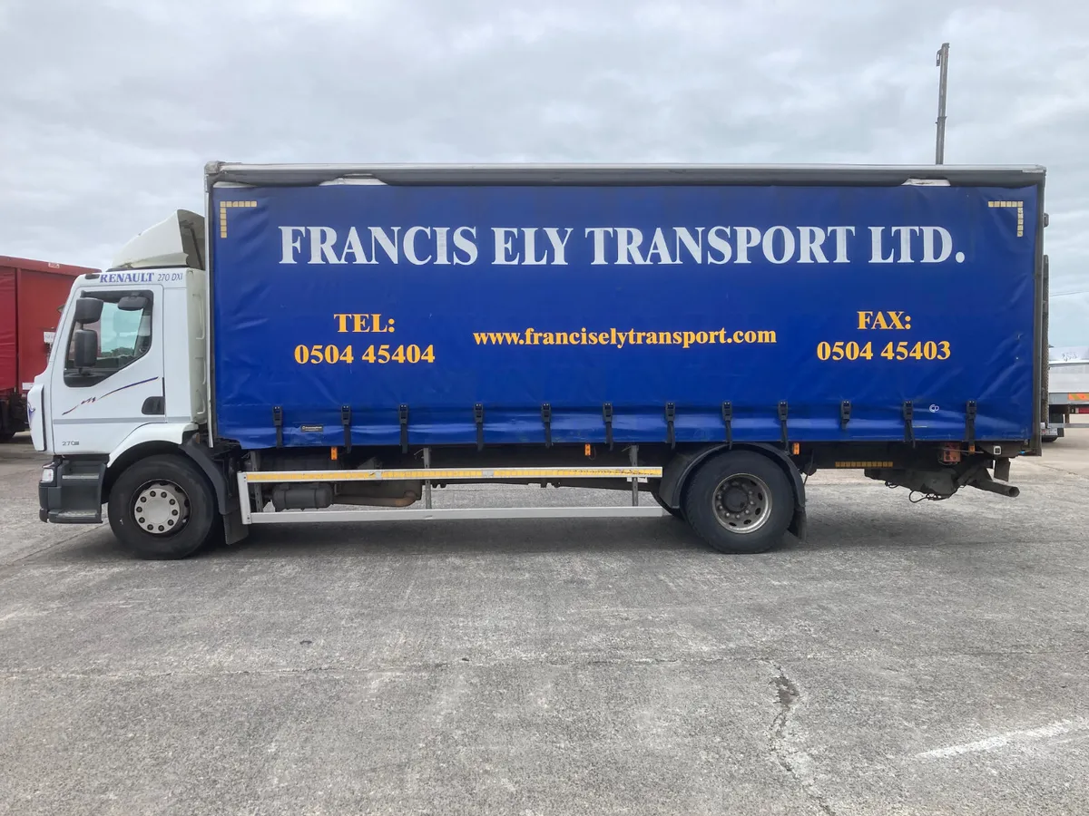 2013 Renault 18 ton Curtainsider manual gear box - Image 4