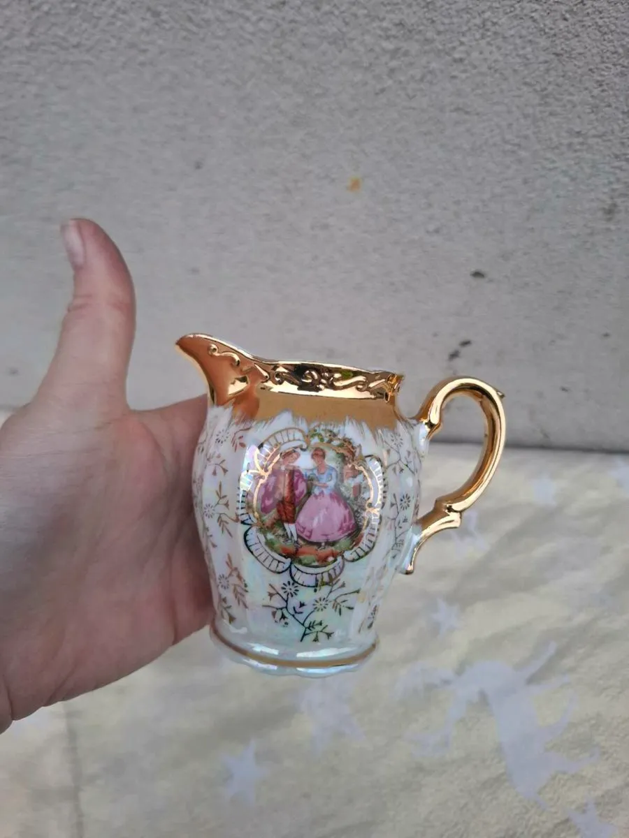 Marquise china milk jug