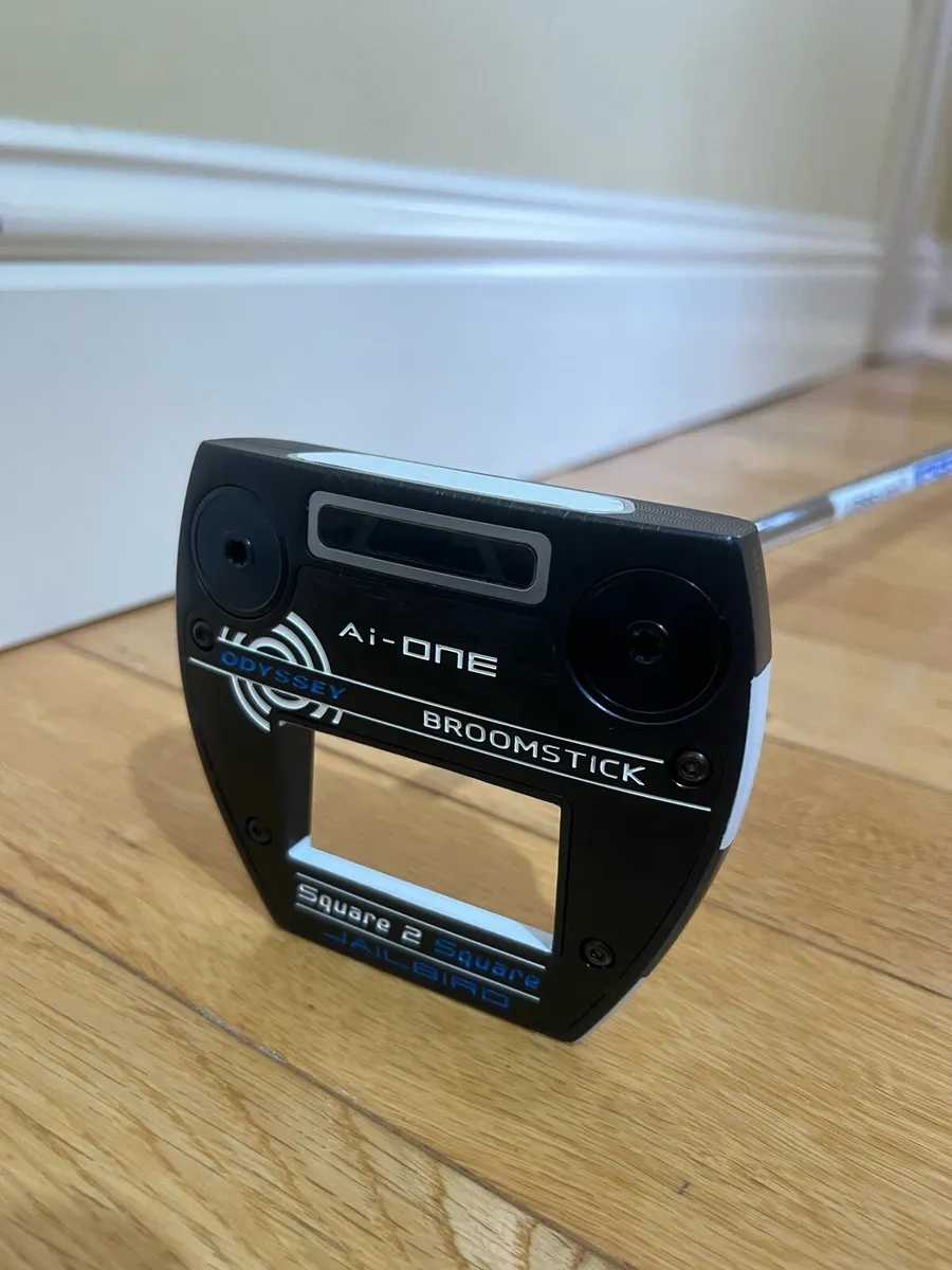Jailbird 48” broomstick square 2 square putter - Image 4