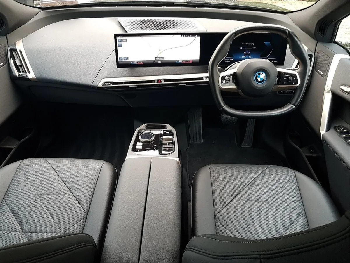 BMW IX i20 Xdrive40 M Sport Edition - Image 4