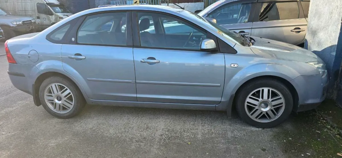 Ford focus Ghia - Image 1