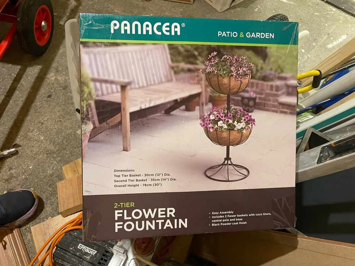 2 new flower baskets / stands - Image 3