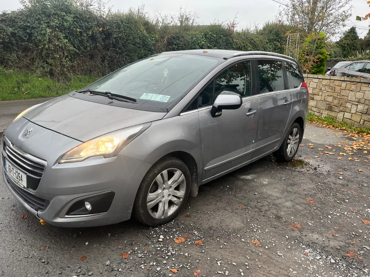 16 Peugeot 5008 1.6 diesel - Image 2