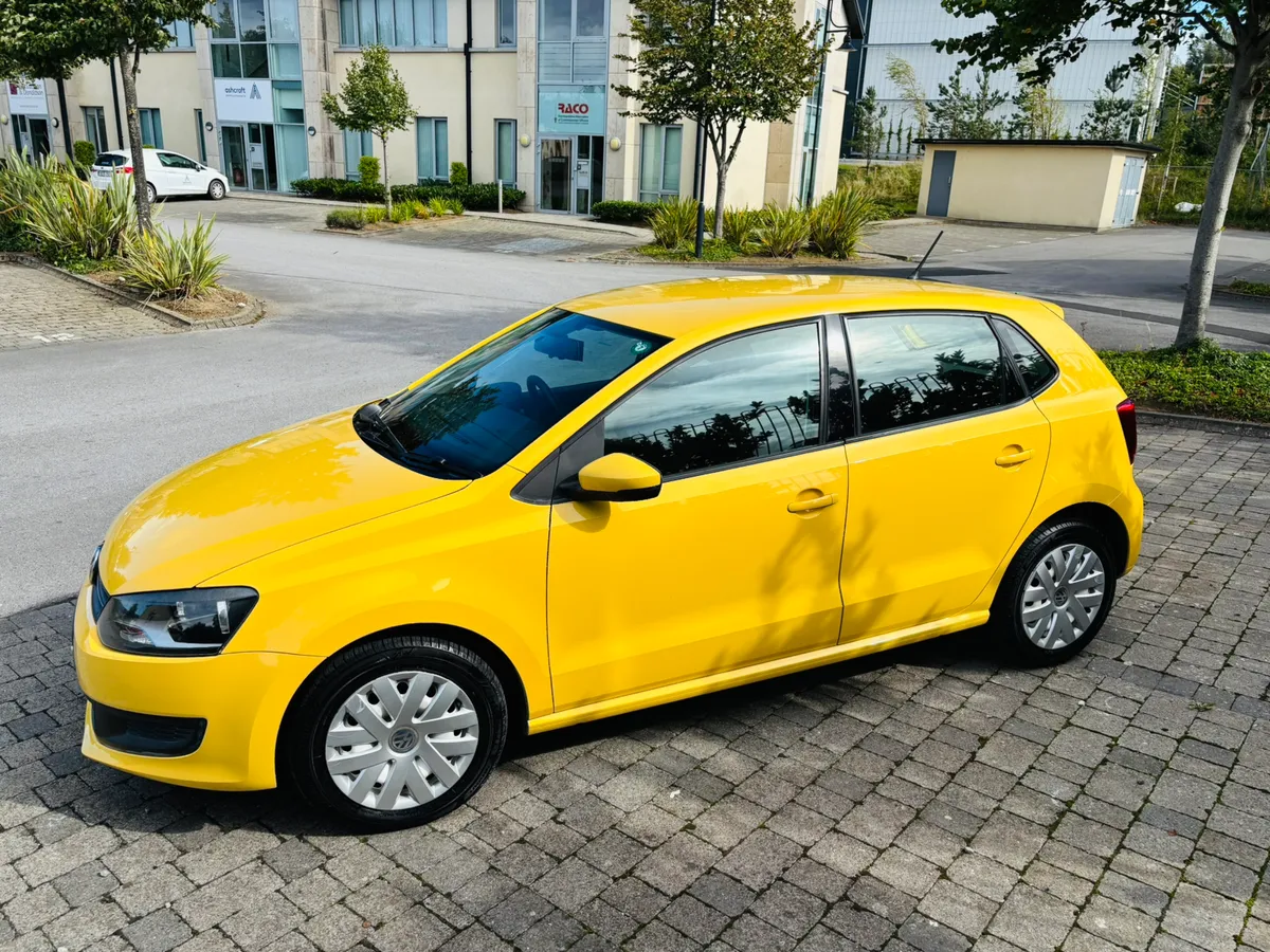 2010 VW POLO 1.2 TSI AUTOMATIC LOW MILES YELLOW - Image 3