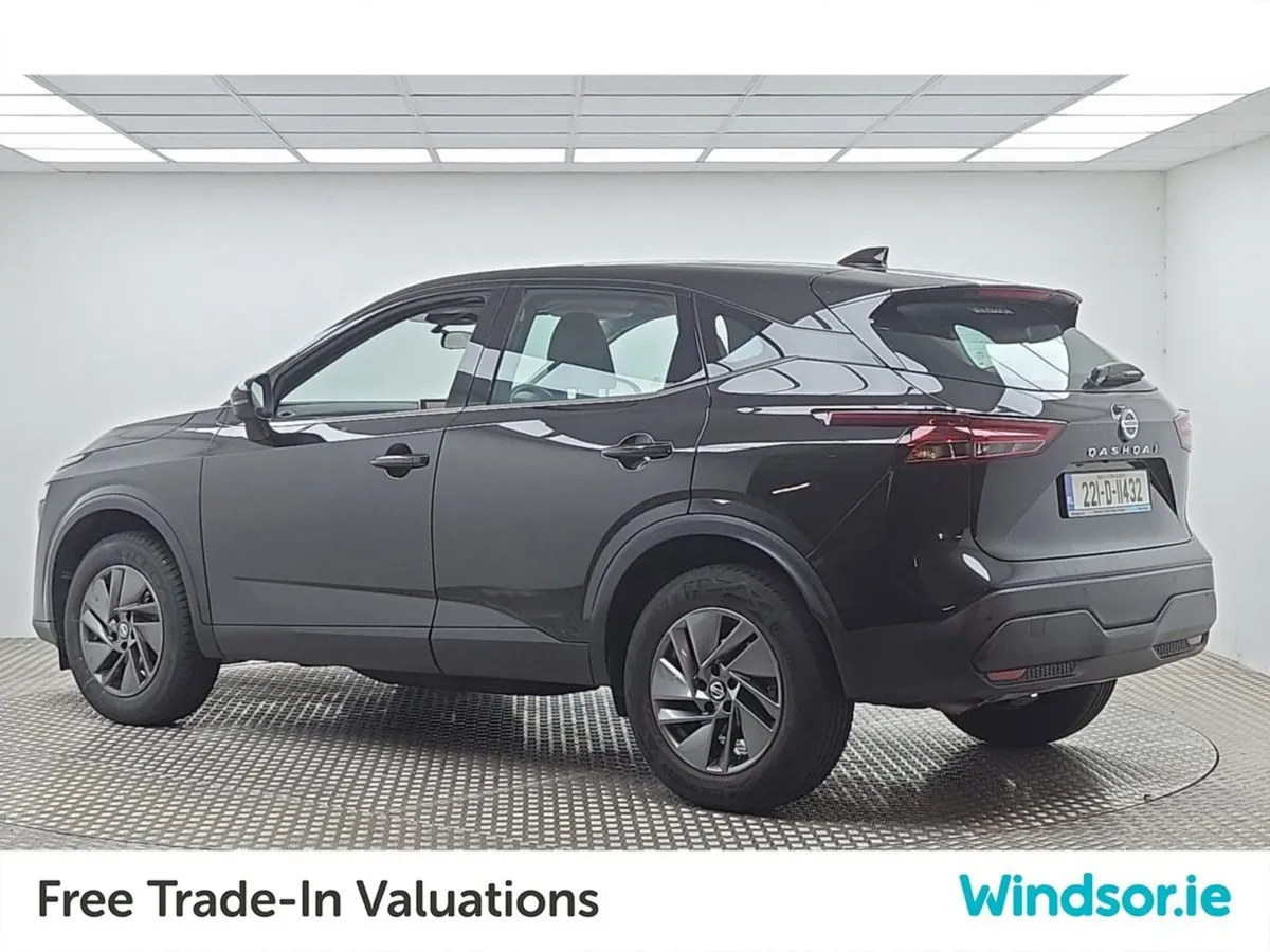 Nissan QASHQAI 1.3 PET Mild Hybrid SV CVT - Image 4