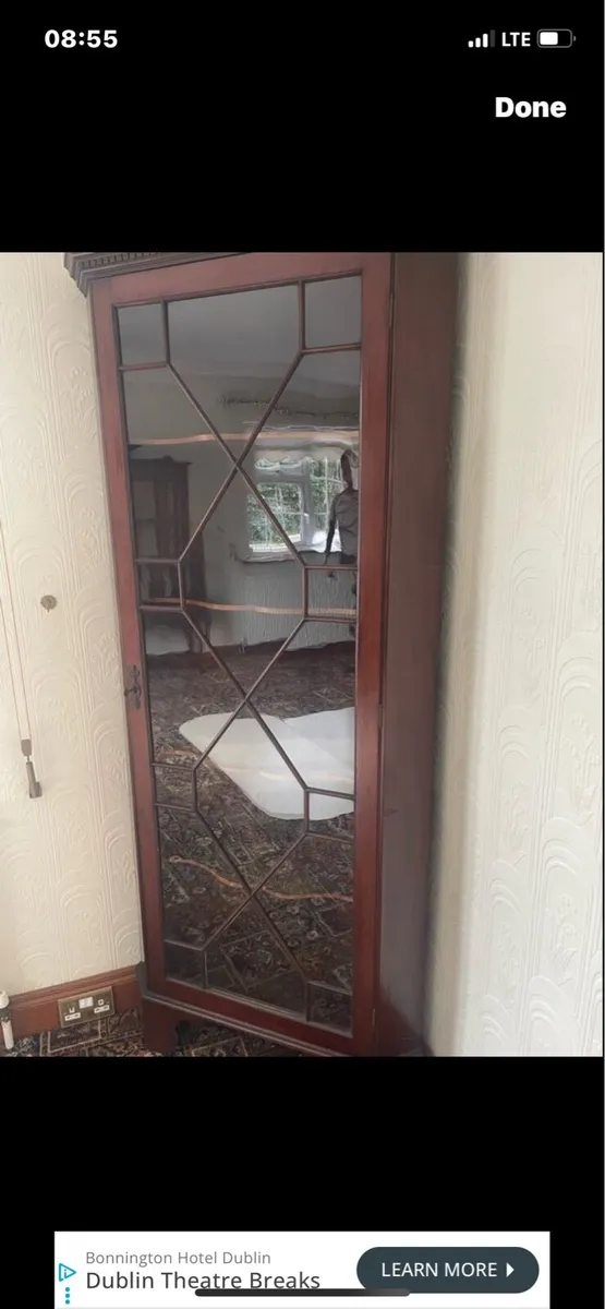 Antique corner cabinet - Image 3