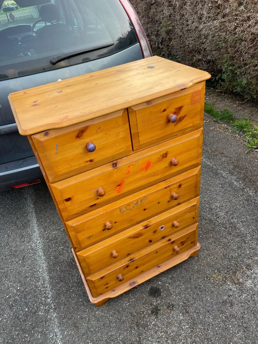 Big pine chest of drawers - Image 2