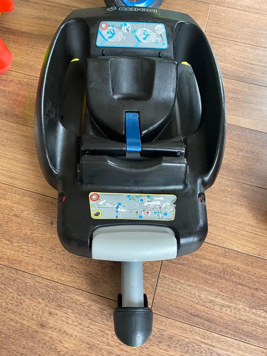 Car seat - Image 2