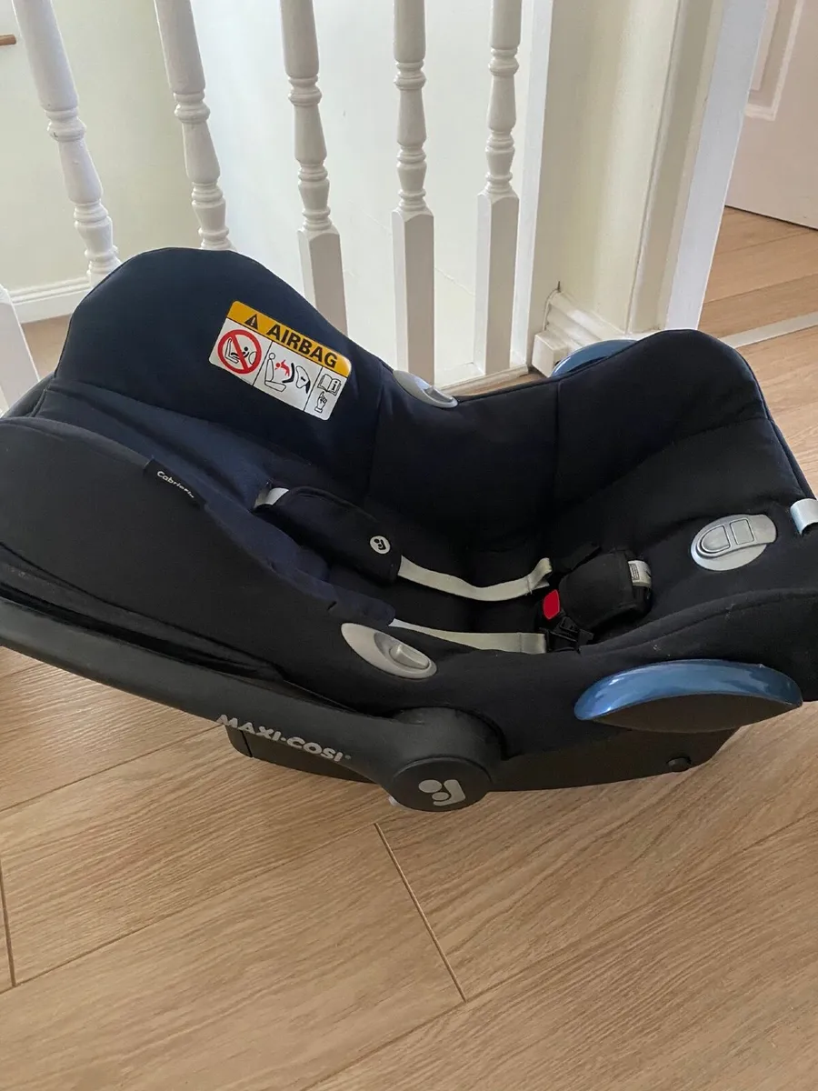Car seat - Image 3