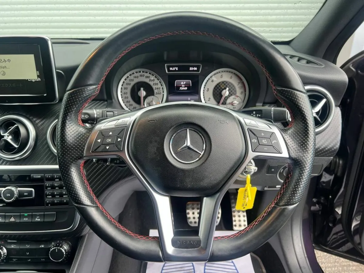 Mercedes-Benz A-Class A180 AMG-LINE 1.6 AUTO // AM - Image 4