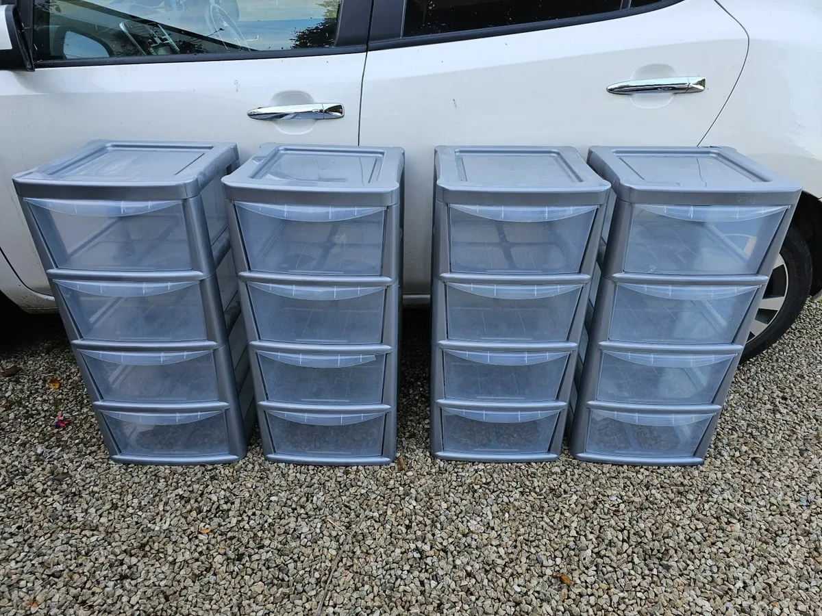 16 plastic drawers adjustable storage boxes - Image 1