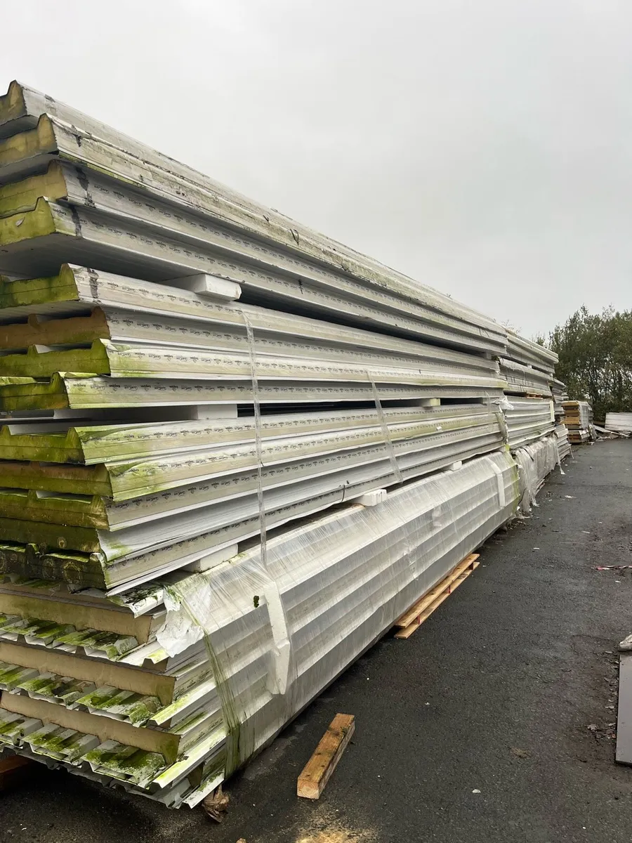 Insulated roof panels (Kingspan) - Image 1