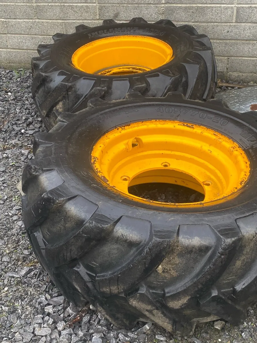 JCB rims and tyres - Image 1
