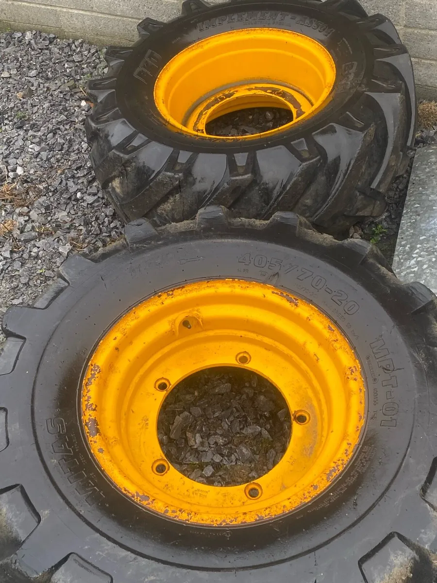 JCB rims and tyres - Image 2