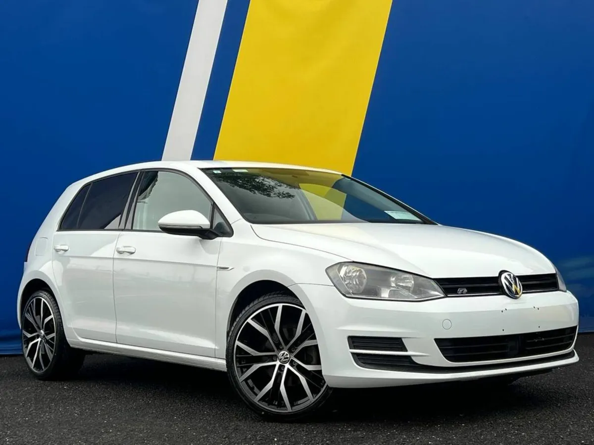 Volkswagen Golf R-LINE PACK 1.2 TSI AUTO // NEW 19 - Image 1
