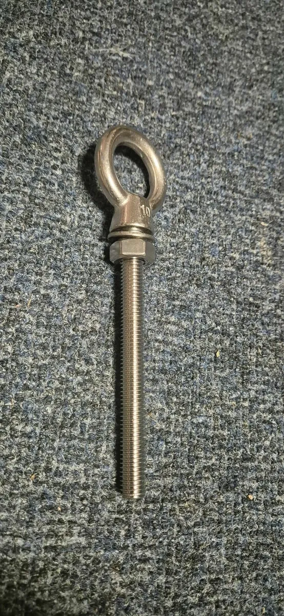 Deal €4 stainless Eye  bolt m10 x100 thread