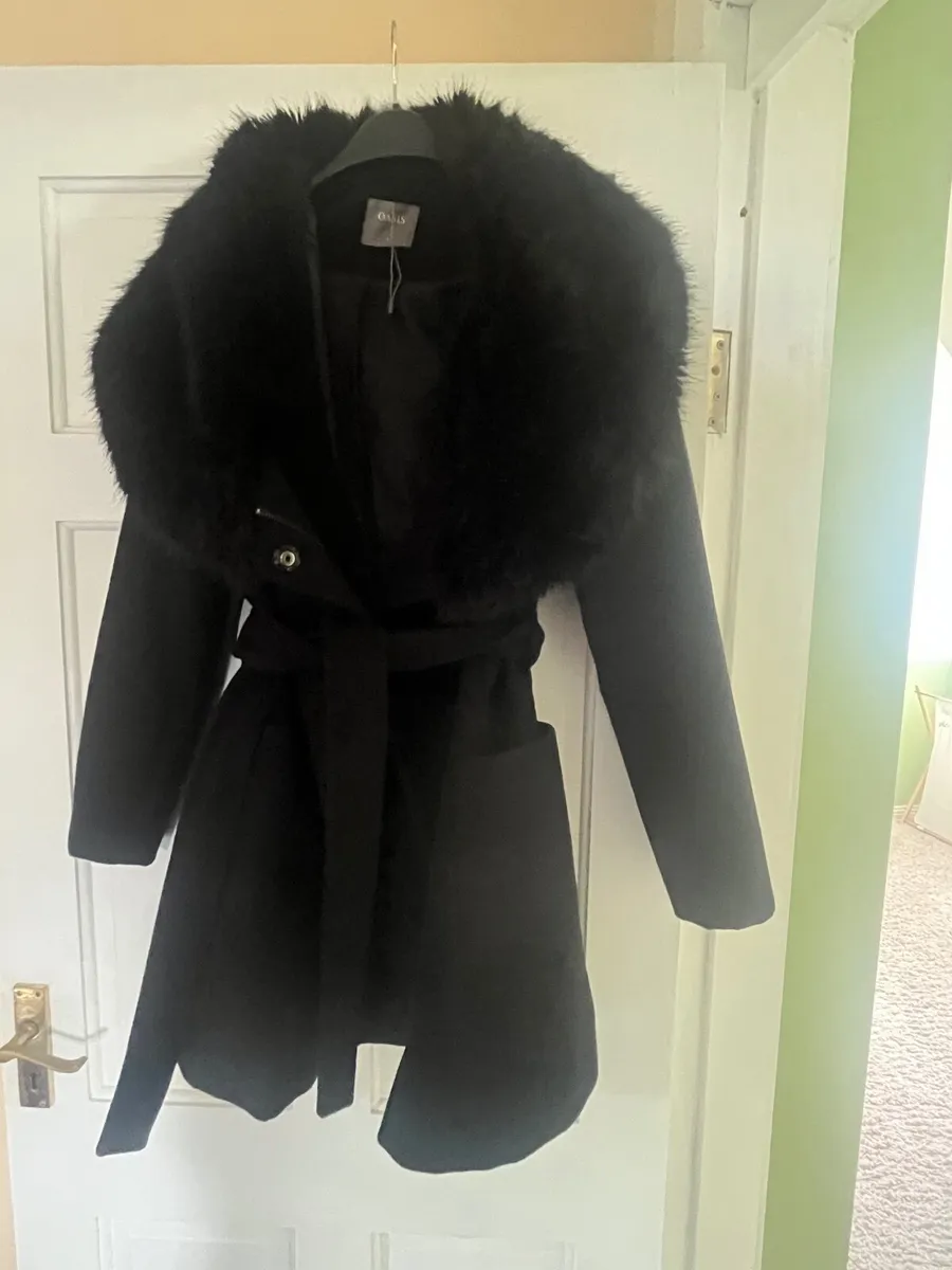 Oasis black coat - Image 1