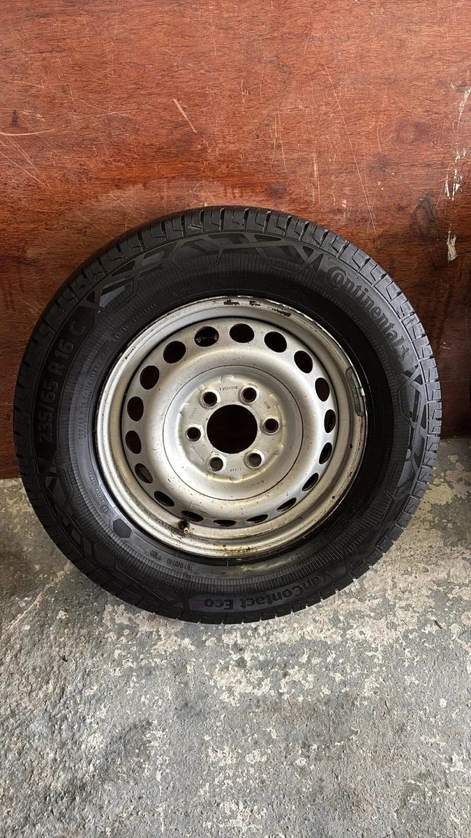 235/65 R 16 C Tyres - Image 4