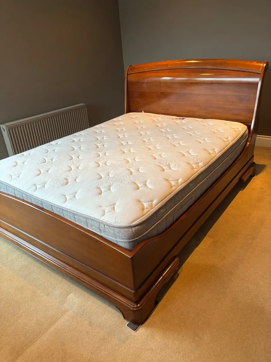 Cherry Wood King Size Bed - Image 1