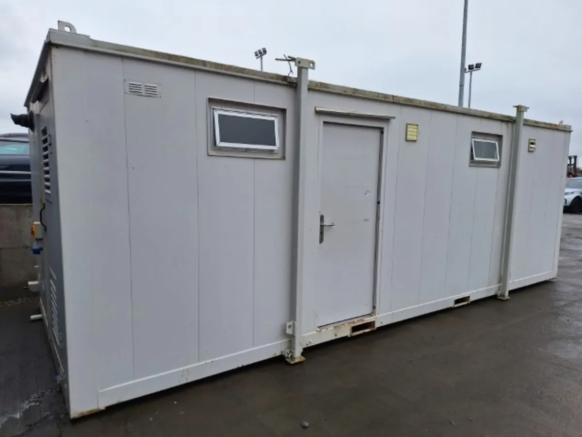 Approx 24 x 10 Shower Block Container For Auction - Image 1