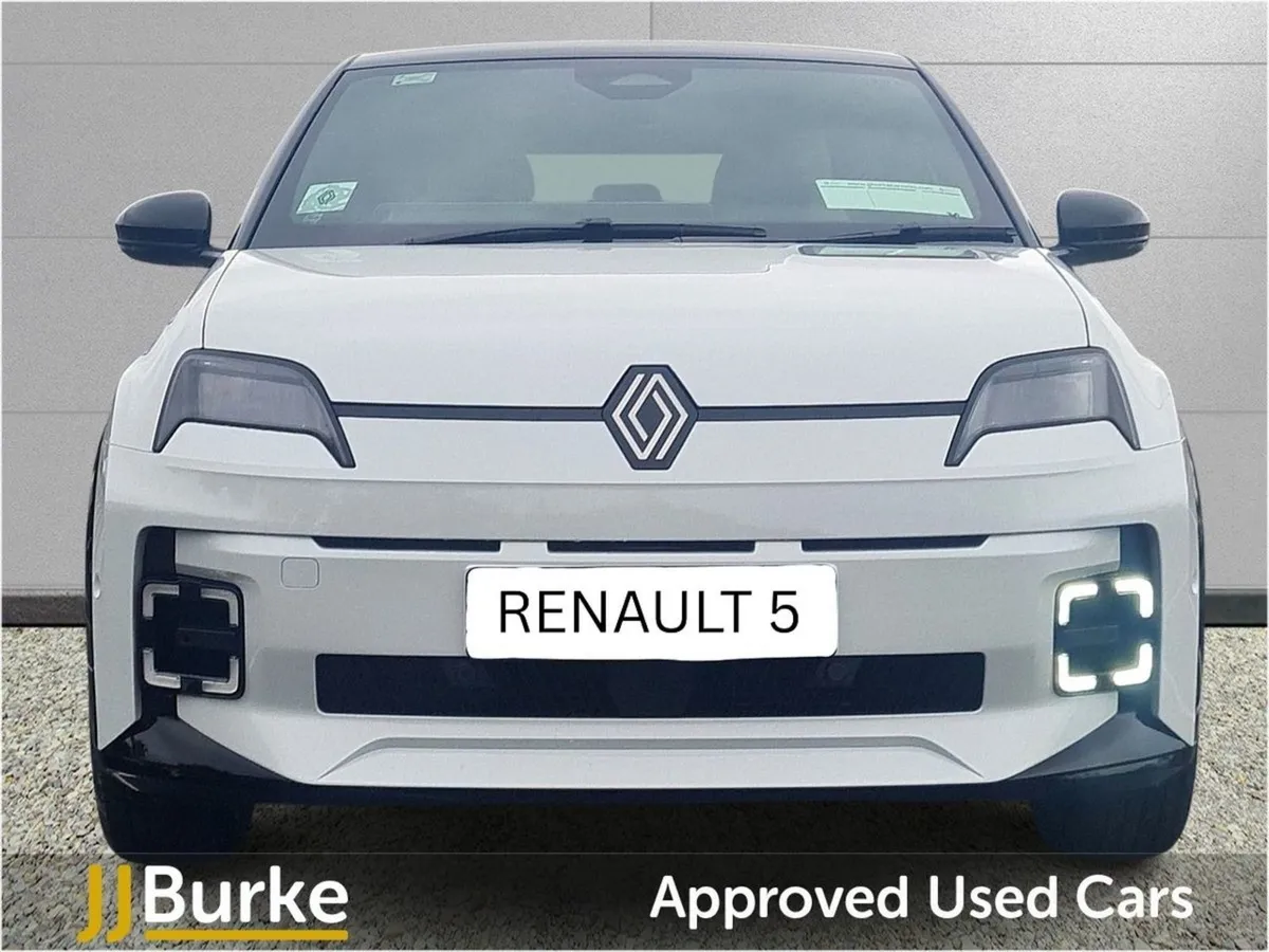 Renault 5 E-TECH Roland Garros 52kwh 150hp  order - Image 2