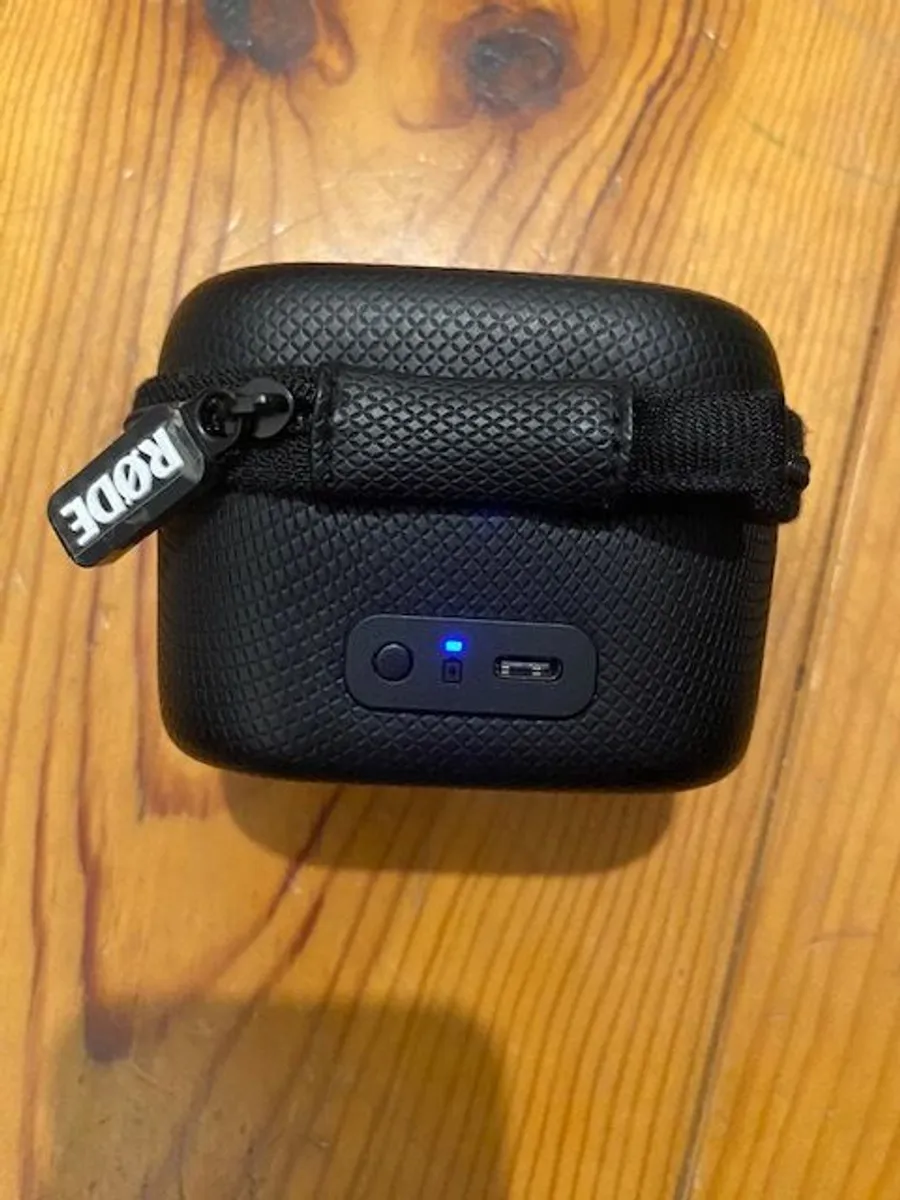 RODE wireless microphone system - Image 1