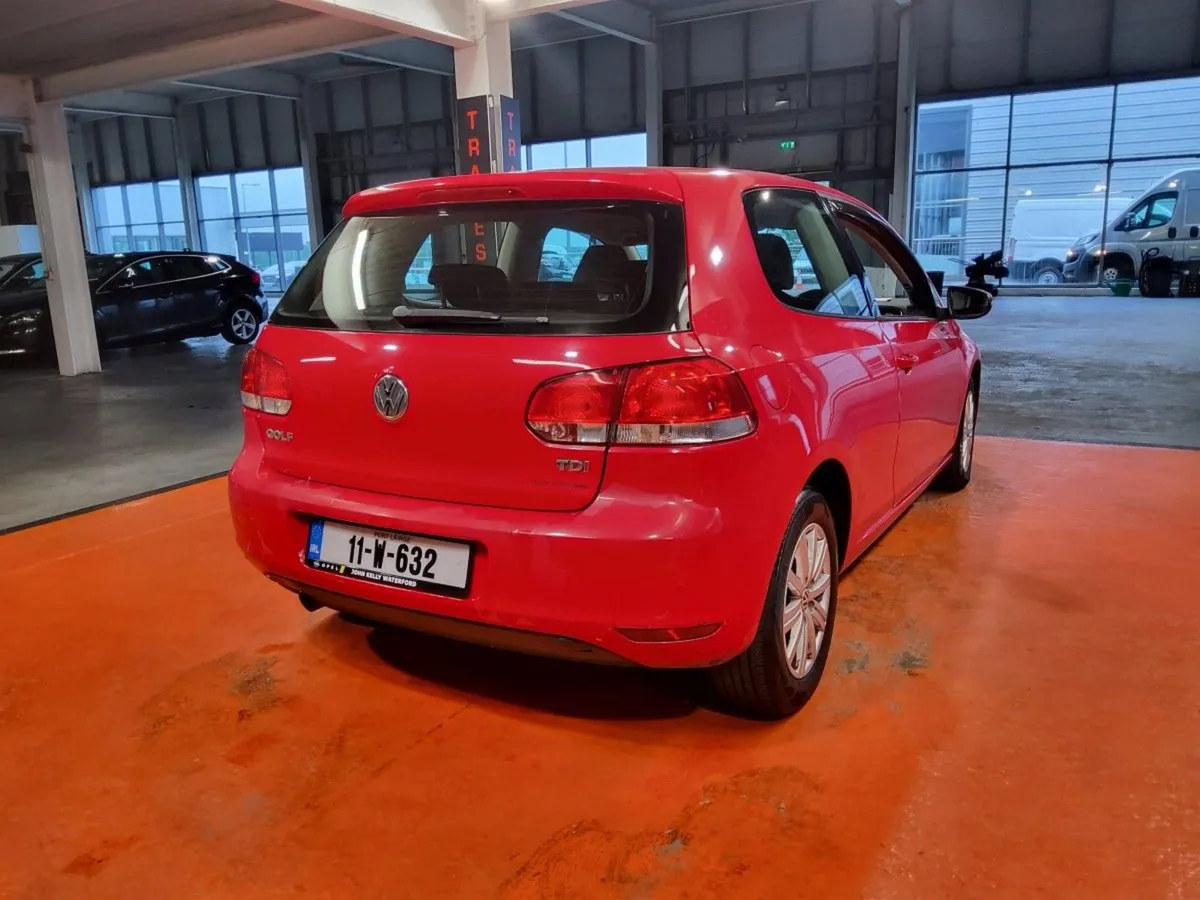 Volkswagen Golf 1.6 TDI 105BHP Comfortline - Image 4