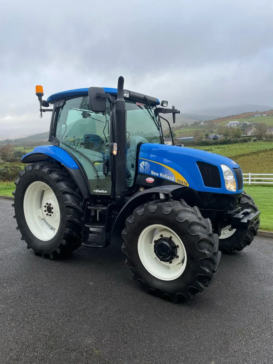 2008 New Holland t6010 - Image 1